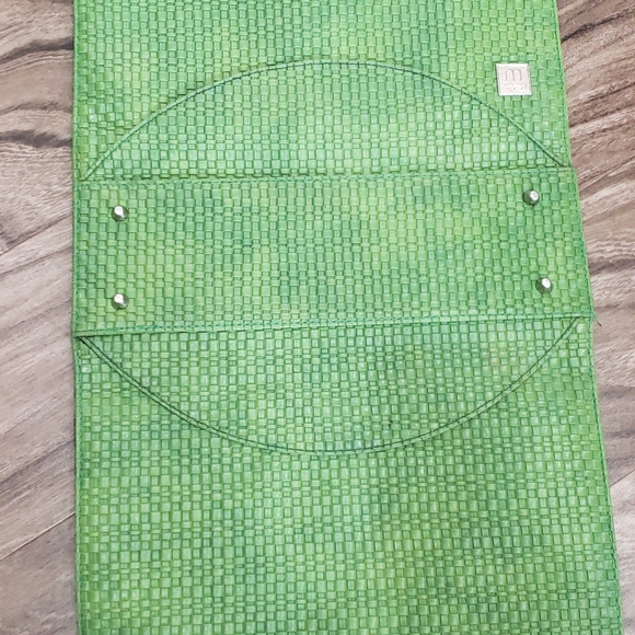 Miche Green Shell - Picture 2 of 4